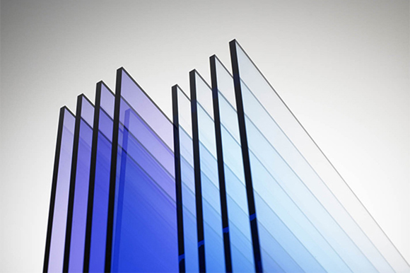 In mica chống trầy giải pháp bảo vệ bảng hiệu showroom hiệu quả